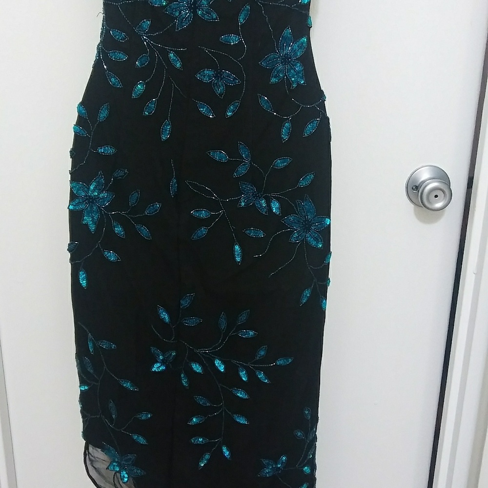 Cache sequin dress - Picture 4 of 8